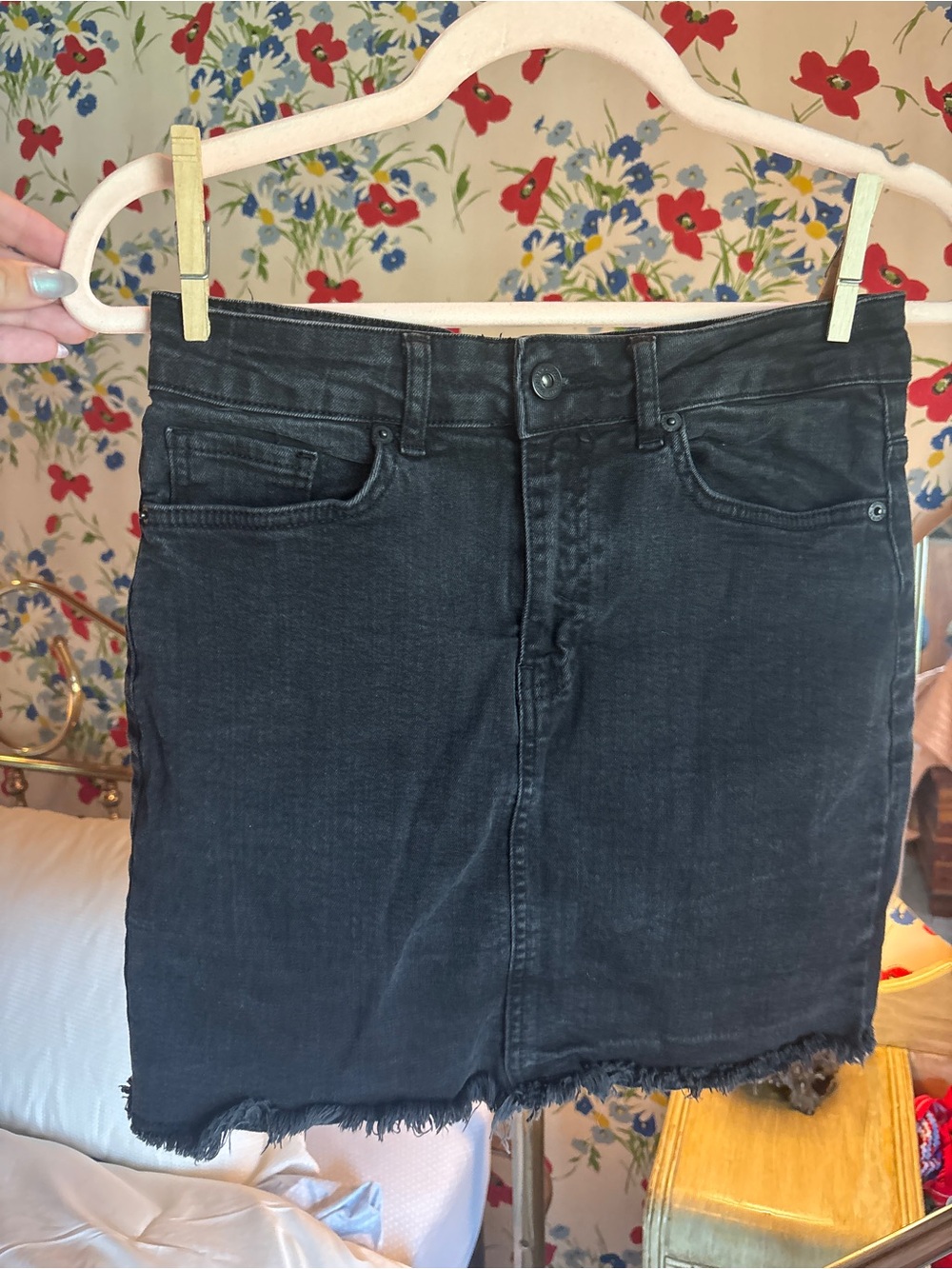 nasty gal black denim mini skirt size 6 raw hem y2k grunge indie sleaze 90s